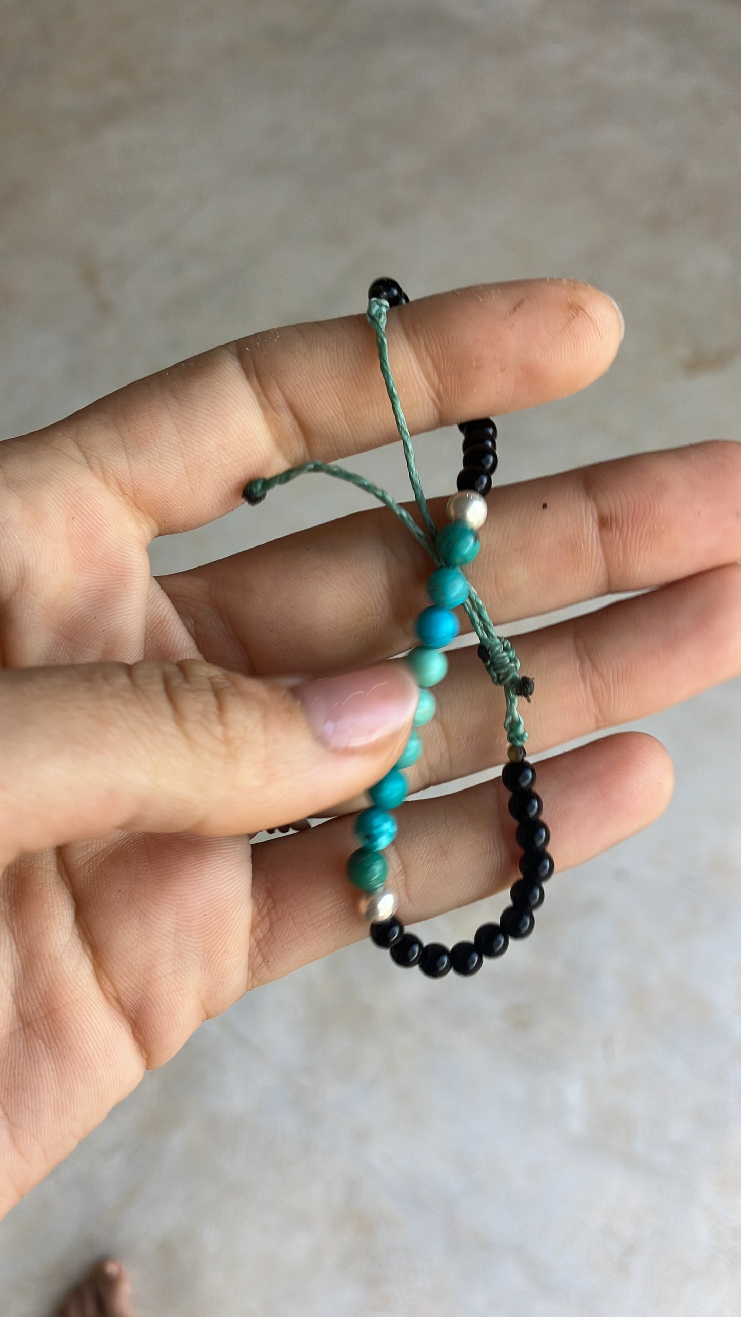 Pulsera de Turquesa con Onyx