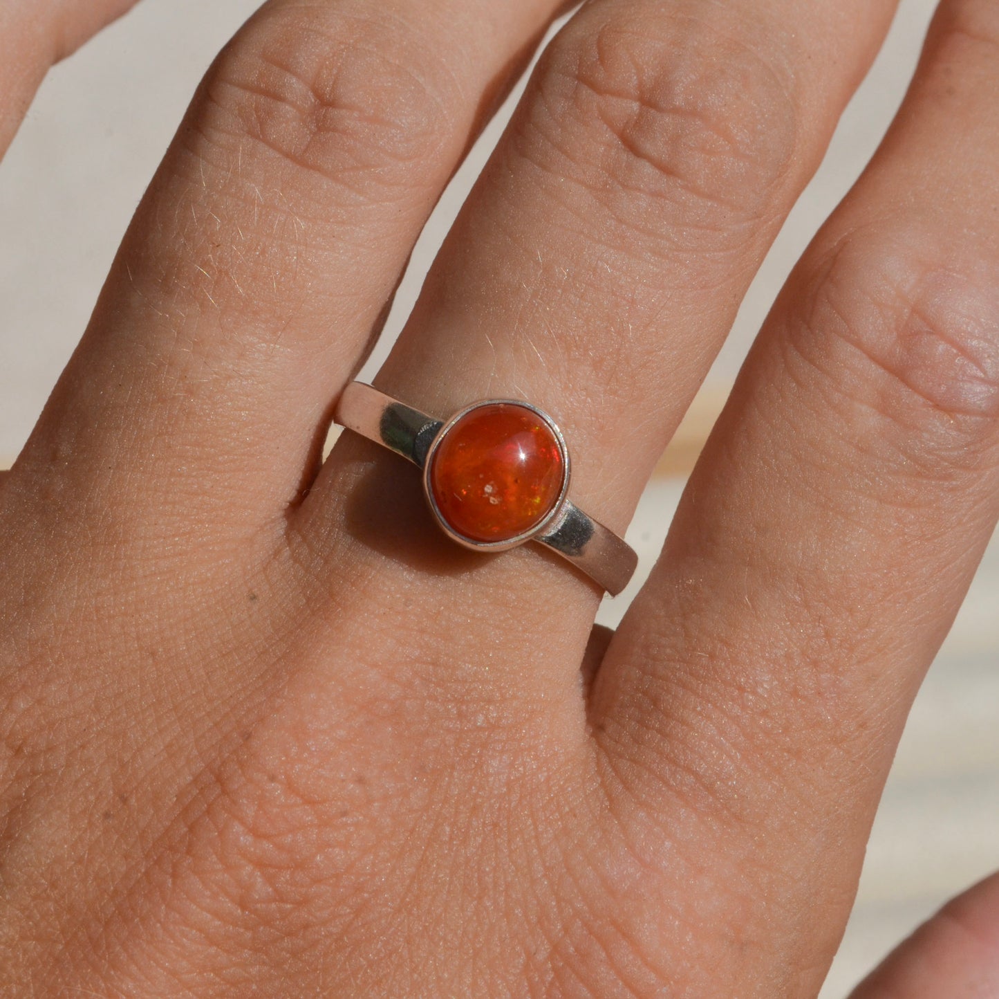 Anillo ESENCIA con Ópalo de Fuego