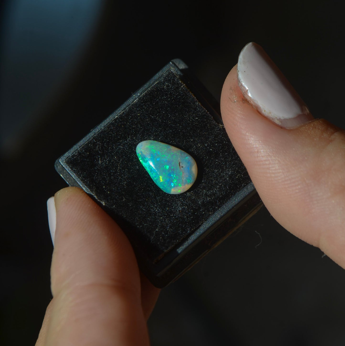 Anillo Intuición – Diseño Personalizado con Ópalo