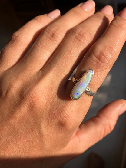 Anillo Faro con Opalo Australiano
