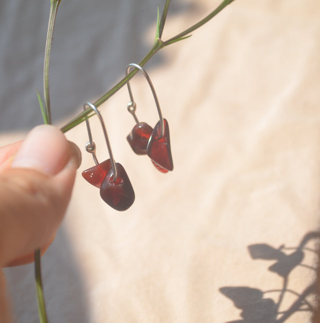 Aretes de cuentas de opalo mexicano cherry