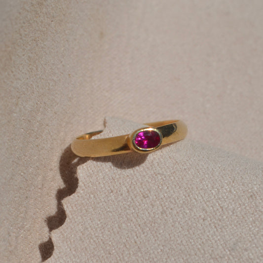 Anillo de Rubí en Oro