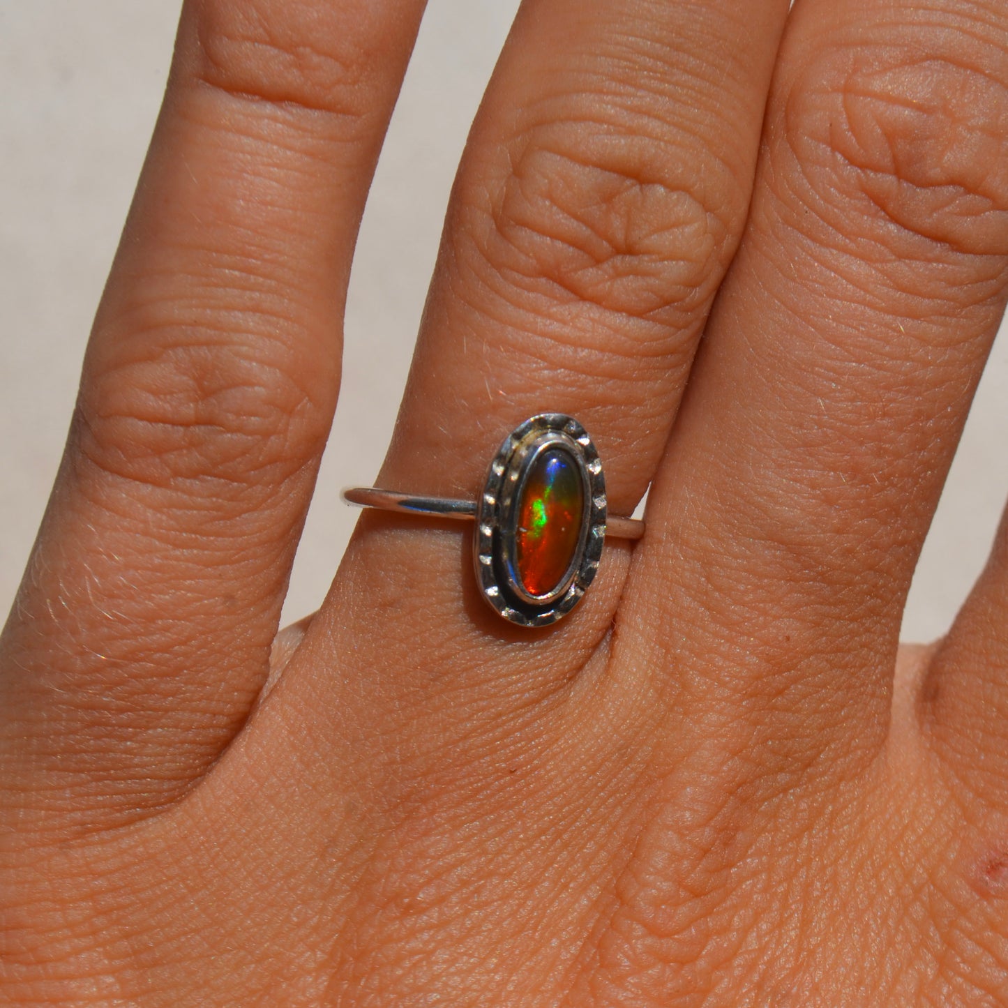 Anillo Diseño Aura de Ópalo Mexicano