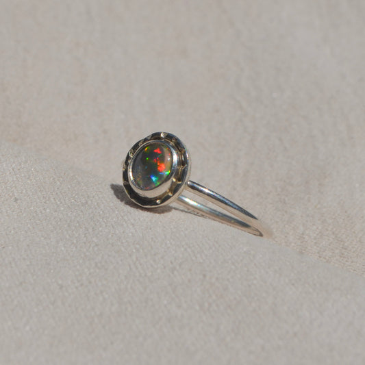 Anillo Diseño Aura de Ópalo Mexicano
