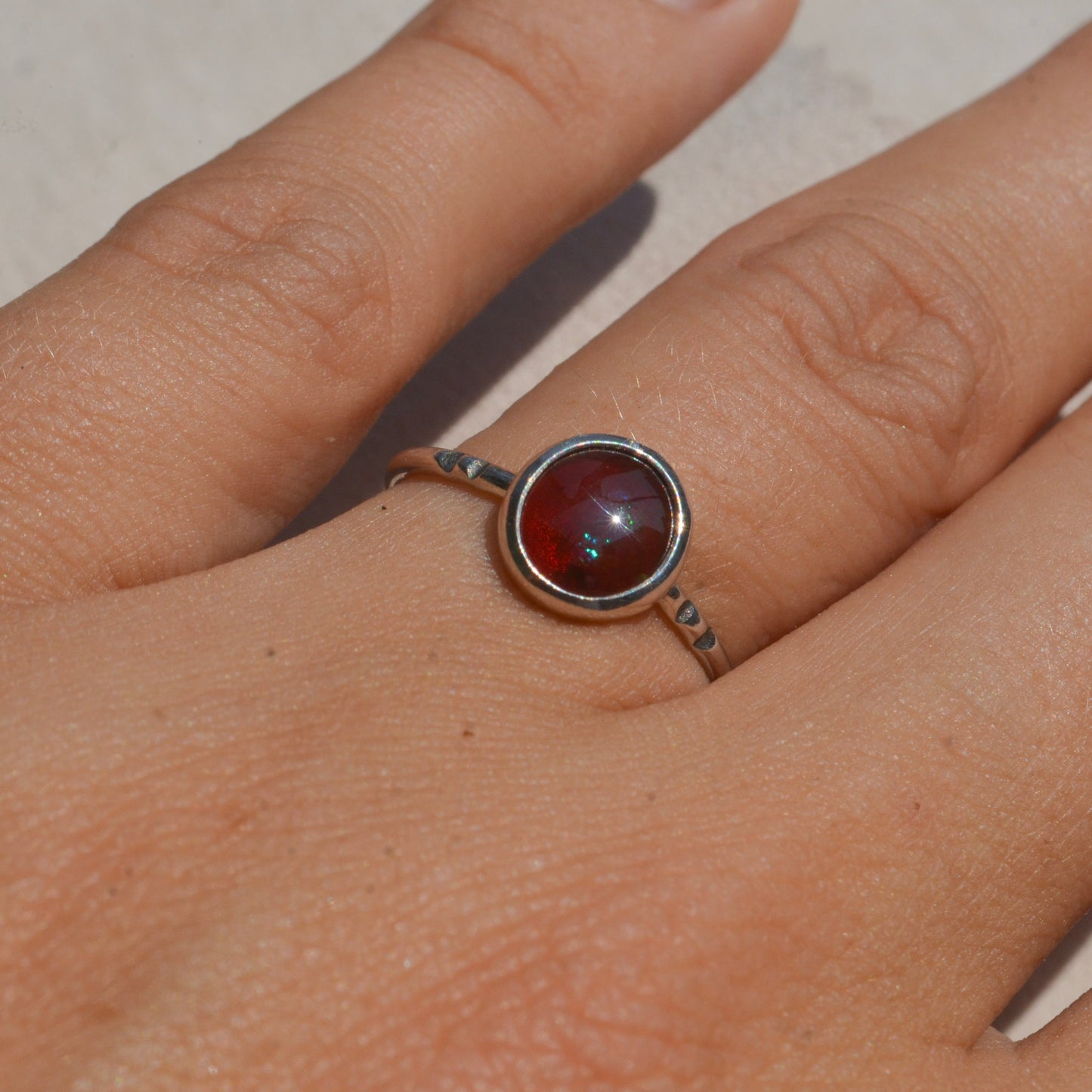 Anillo Diseño UNIVERSO con Ópalo de mexicano