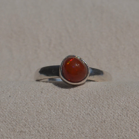 Anillo ESENCIA con Ópalo de Fuego