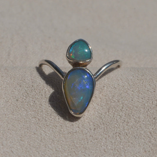 Anillo Diseño DIOSA con Opalos Australianos