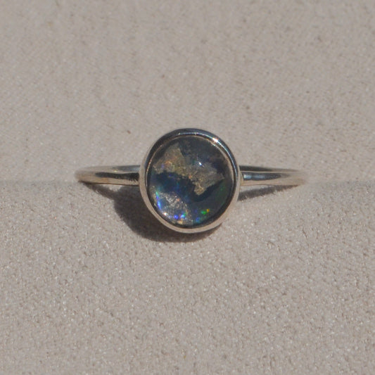 Anillo LIGERA con Ópalo mexicano