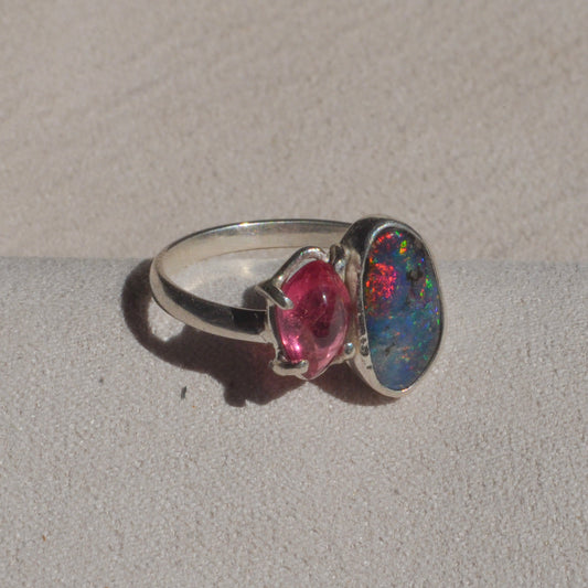 Anillo de Opalo hondureño y Turmalina Rosa UNION