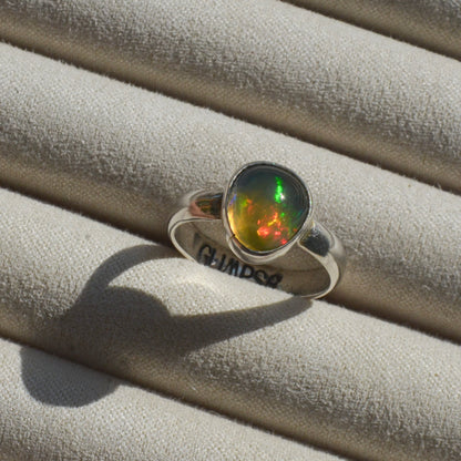 Anillo ESENCIA con Ópalo