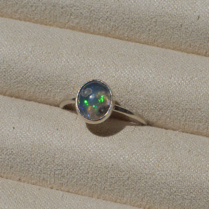 Anillo LIGERA con Ópalo mexicano