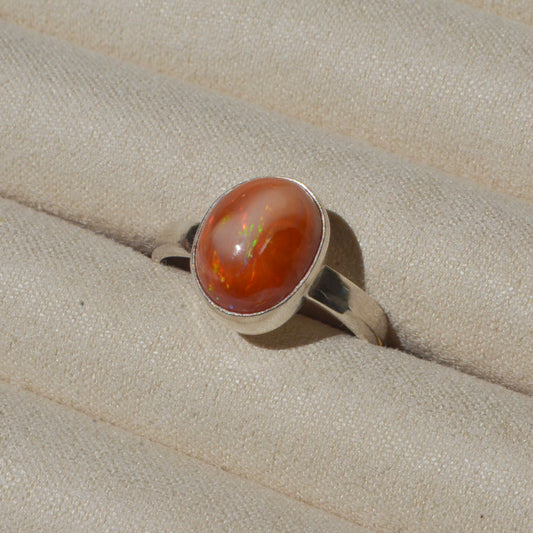 Anillo ESENCIA con Opalo de Fuego