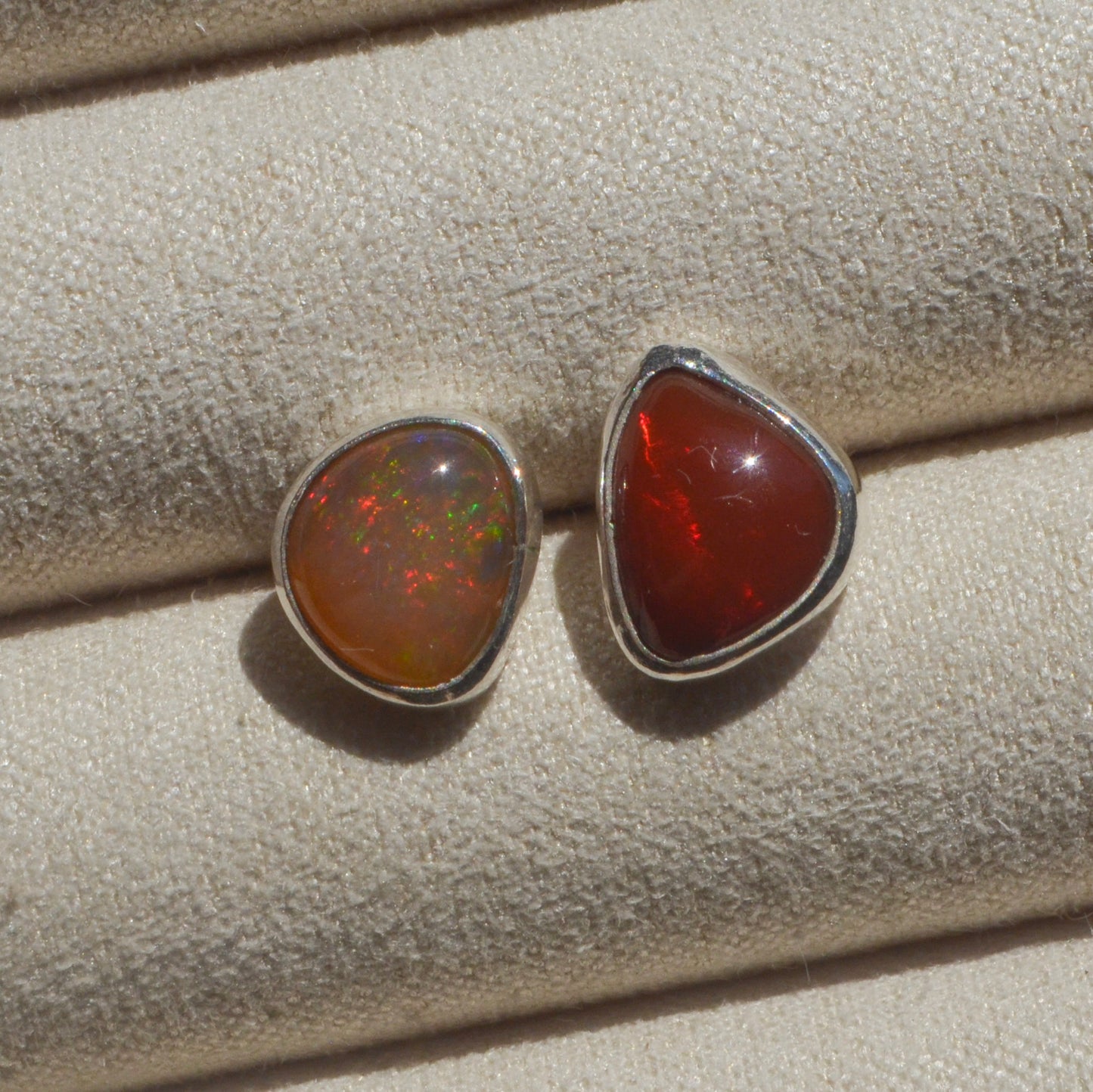 Aretes LIGERA Opalo de fuego