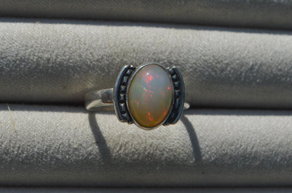 Anillo ESENCIA con Opalo