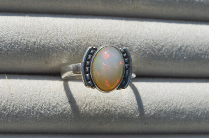 Anillo ESENCIA con Opalo