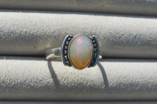 Anillo ESENCIA con Opalo