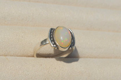 Anillo ESENCIA con Opalo