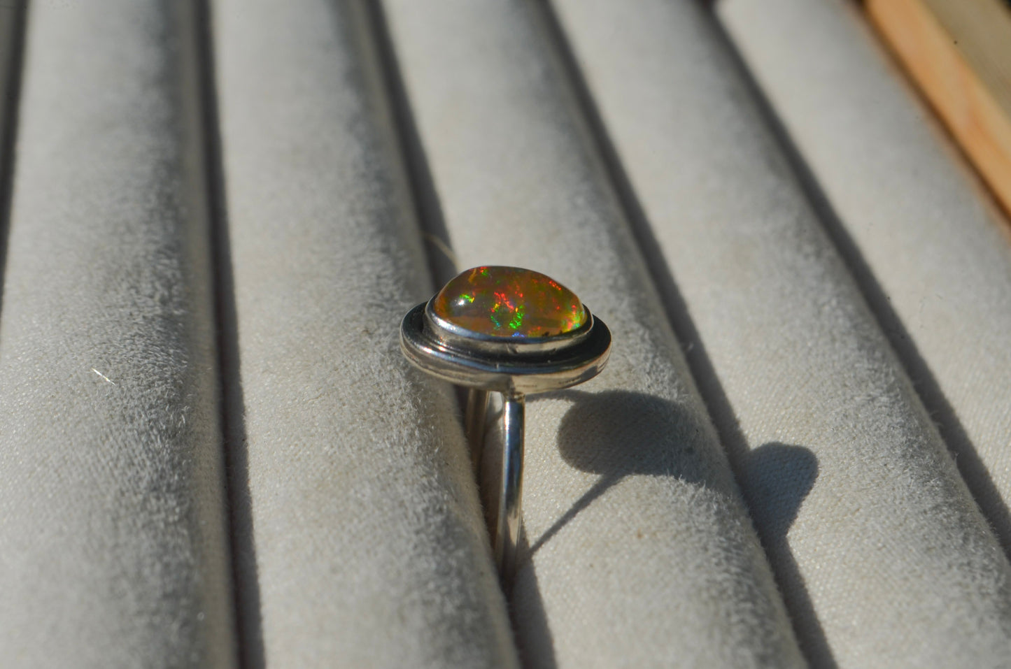Anillo Diseño AURA de Ópalo Mexicano