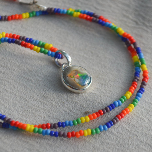 Collar Opalo con Chaquira