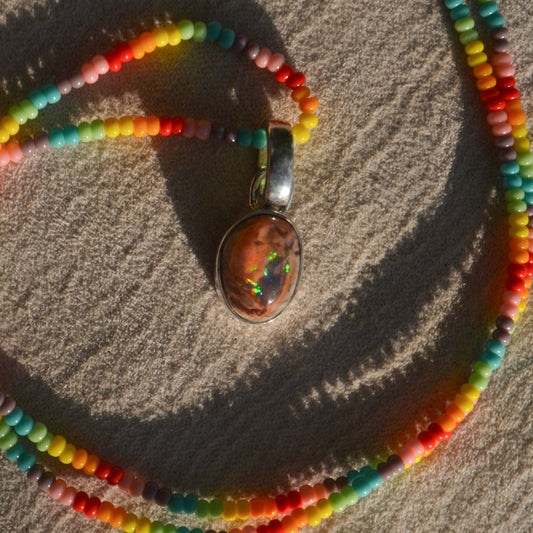 Collar Opalo con Chaquira