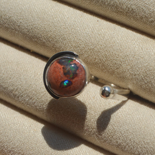 Anillo ORBIT con Opalo mexicano