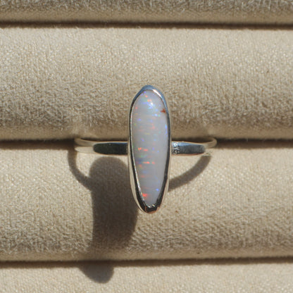 Anillo LIGERA con Opalo