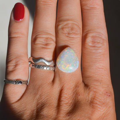 Opalo australiano para anillo o dije personalizado