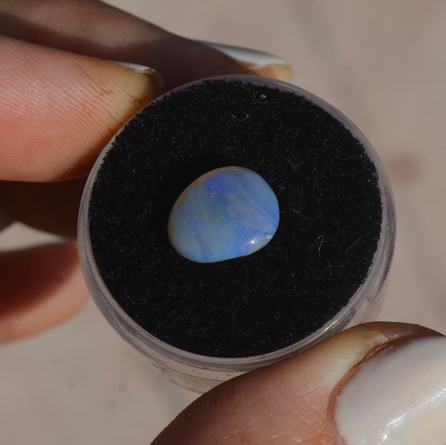 Opalo australiano para anillo o dije personalizado