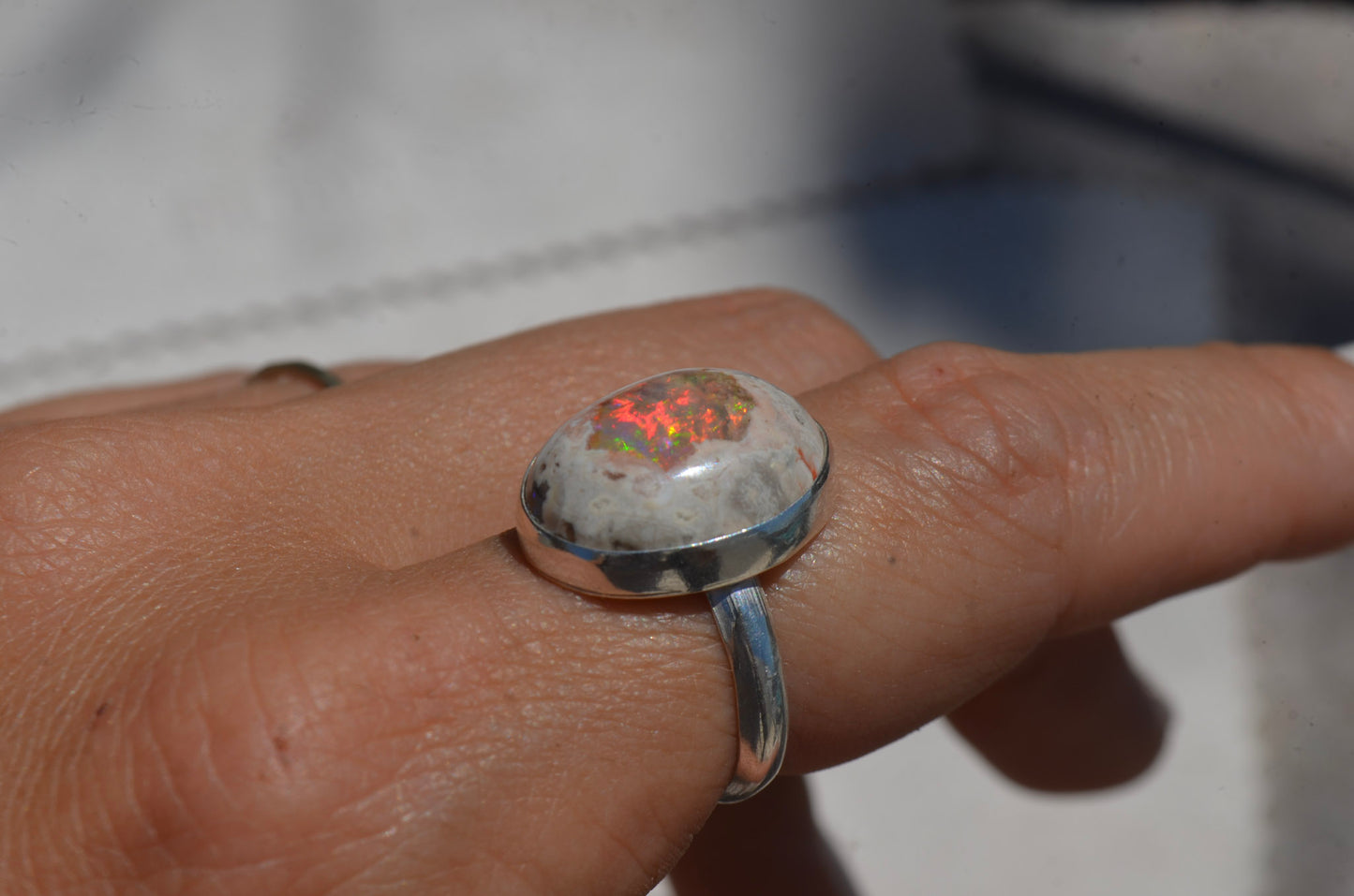 Anillo ESENCIA con Opalo  Mexicano