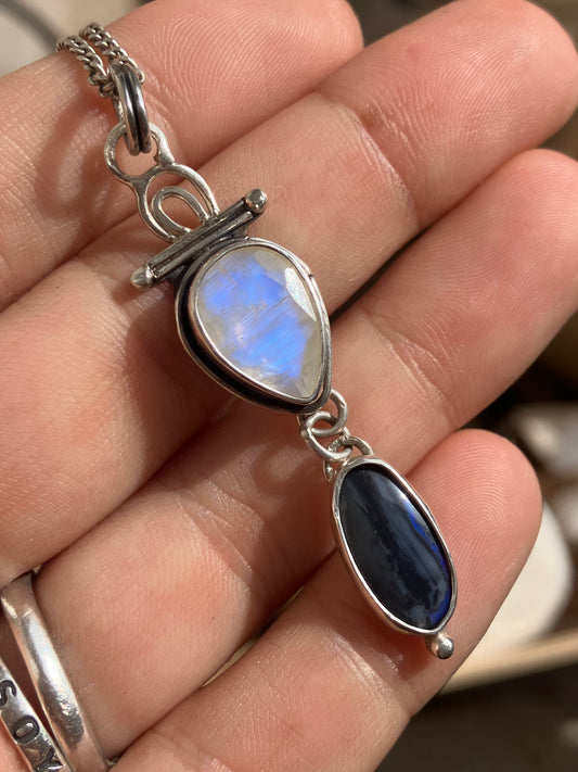 Collar de Piedra luna y Ópalo Negro Australiano