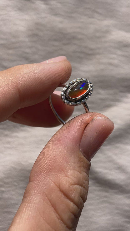 Anillo Diseño Aura de Ópalo Mexicano